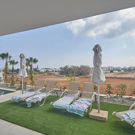 Aqua Pearl Villa