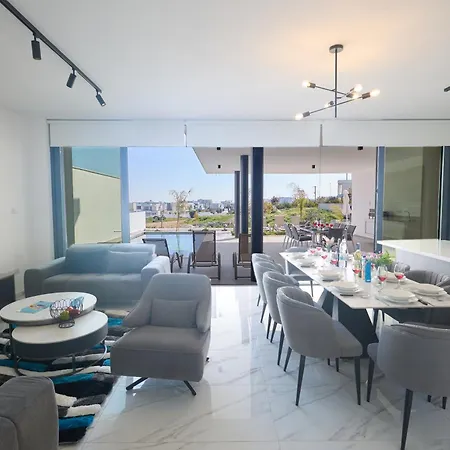 Aqua Pearl Protaras