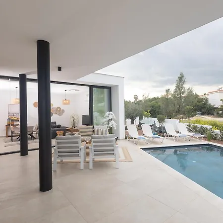 Aqua Pearl * Protaras